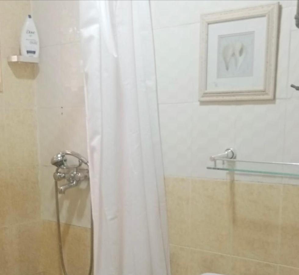 Marrets International Hotel - "Express" Cape Coast Bagian luar foto
